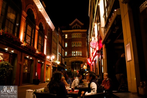 Outdoor Pub, Dinner in London