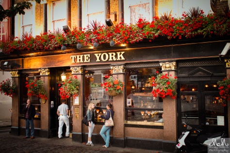 London Pub, The York